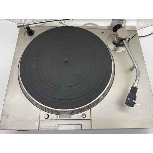 262 - Vintage Sony Turntable