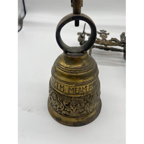 133 - Vintage brass door bell