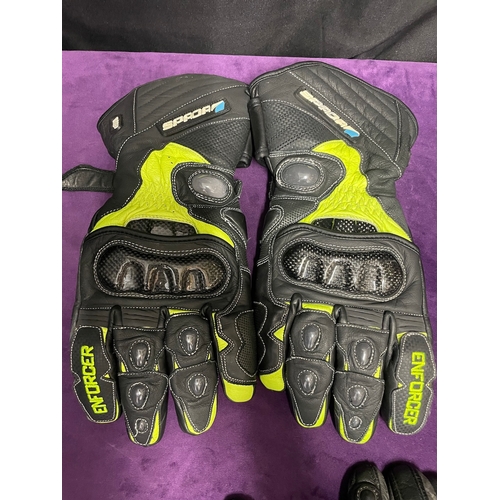 96 - Four Pairs of Motorbike Gloves Extra Large & Large