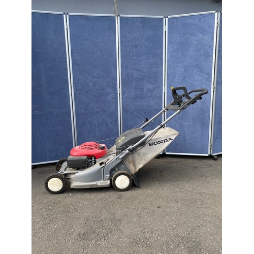 338 - Honda HRB 475 Lawn mower