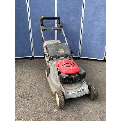 338 - Honda HRB 475 Lawn mower