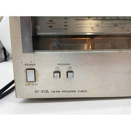 8 - Sony TA 313 Amplifier + FM/AM Tuner ST 313L