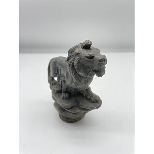 113 - Vintage Cast Lead Lion Mascot (English)