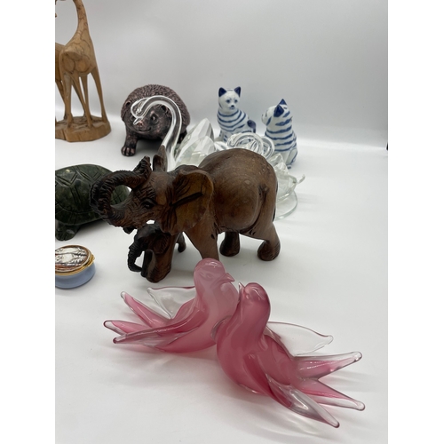 67 - Quantity of ceramic / glass animals ornaments + others