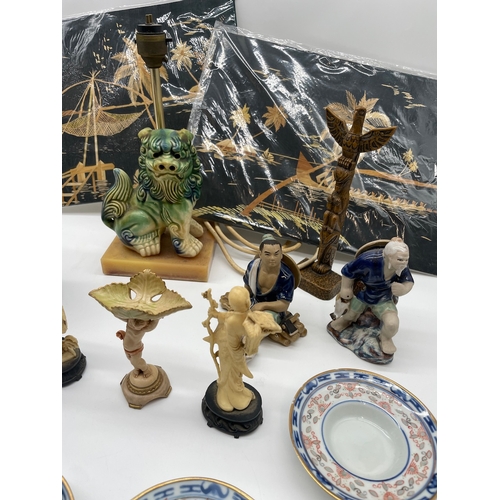 67 - Collection of Oriental collectables / ceramics