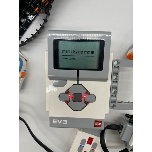 34 - Lego EV3 Mindstorms includes various controllers & motors