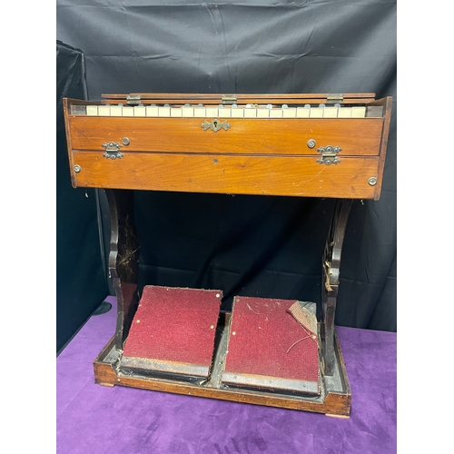 60 - Vintage Collapsable Childs Organ