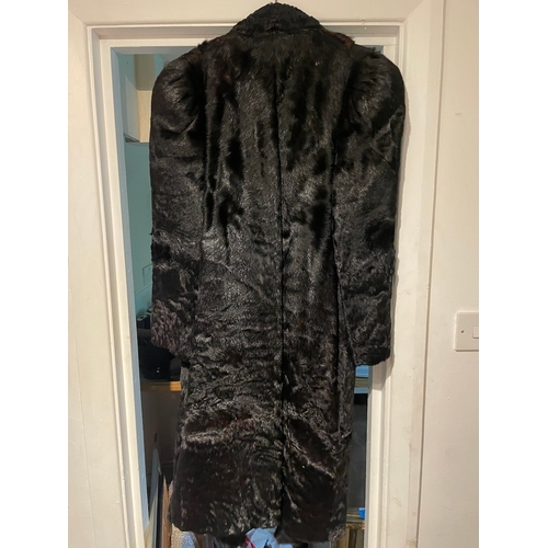 103 - Vintage c1930/40's Fur Coat by Furriers Henry & Co London