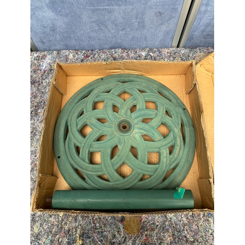 Brand new green cast iron parasol base