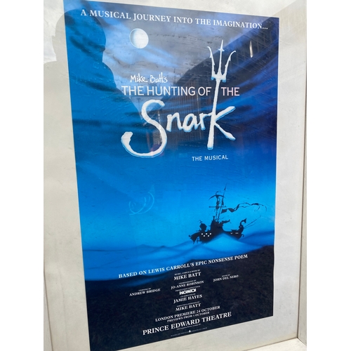 414 - Mike Batts 'The hunting of Snark' musical poster

Dimensions - 18.5