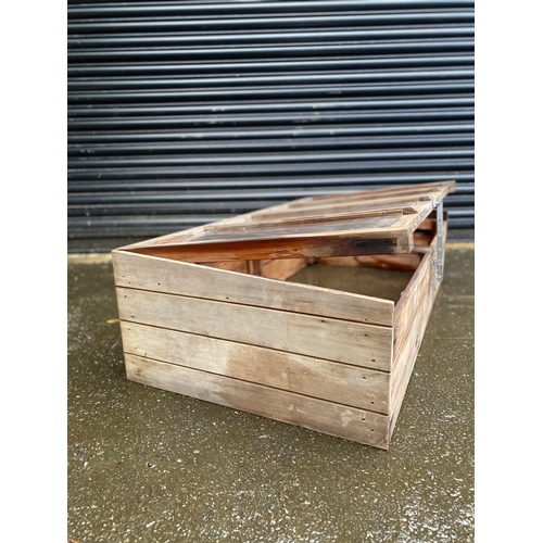 151 - Western red cedar wooden cold frame/bed planter box by C H Whitehouse LTD

Dimensions - 52.5