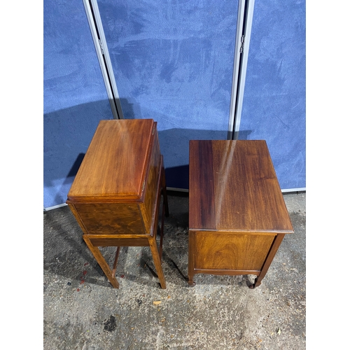 172 - Vintage sewing box and small four drawer chest of drawers. 

Please see images for all dimensions.