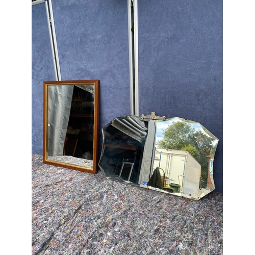 278 - Two miscellaneous mirrors. 

See images for dimensions.