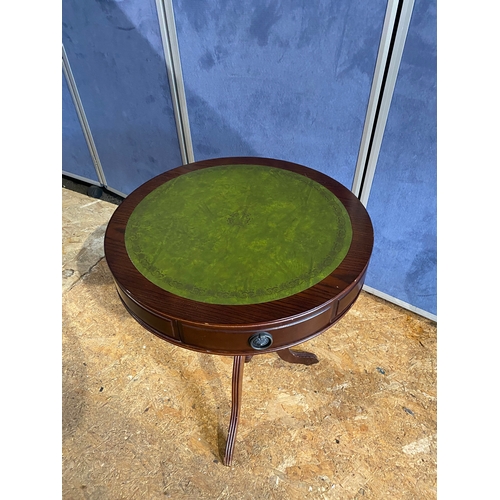 182 - Three drawer circular barrel side table with inlaid green leather

Dimensions - 24