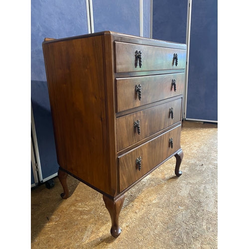 184 - Lovely antique four drawer chest of drawers.

Dimensions - 20