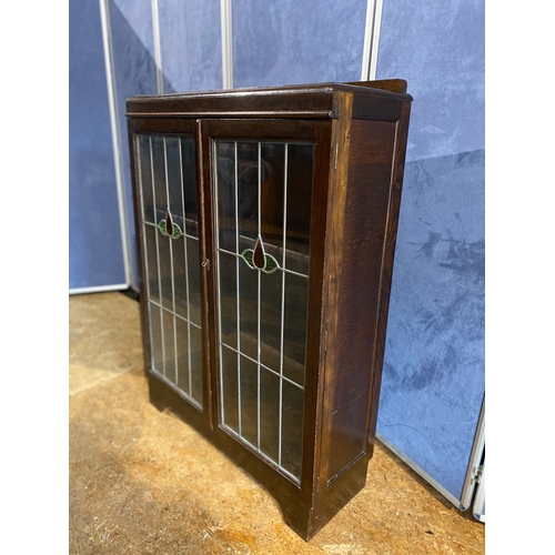 191 - Antique glazed front display cabinet.

Dimensions - 12