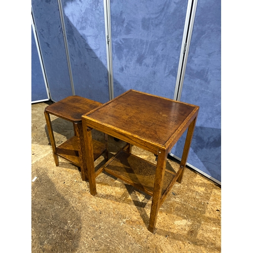 203 - Two small vintage tables. 

Please see images for dimensions.