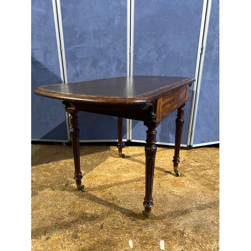 209 - Antique leather top chamber table. 

Dimensions - 25