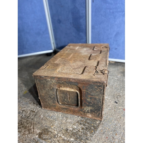 212 - Two military style metal storage boxes.

Please see images for dimensions of largest for reference.