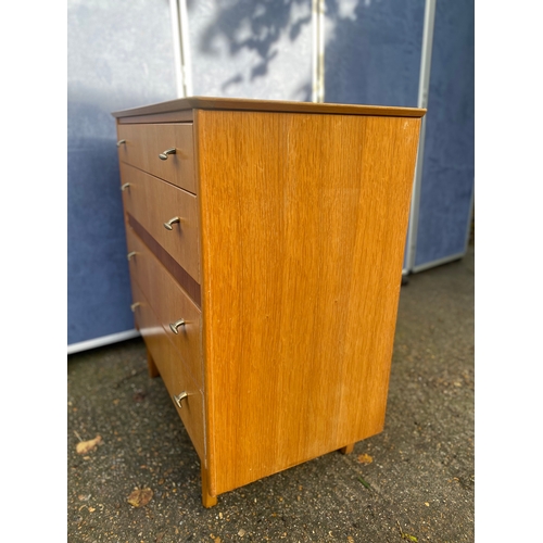 216 - Mid century four drawer chest of drawers.

Dimensions - 31