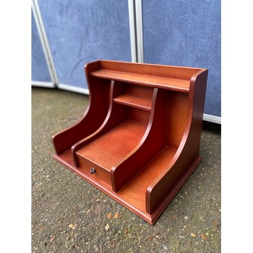 244 - Vintage table top/desk tidy. 

Dimensions - 11