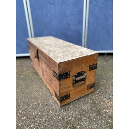 245 - Vintage wooden tool box. 

Dimensions - 27