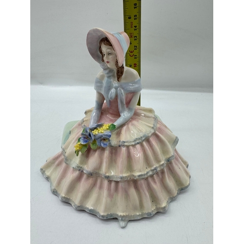 19 - Royal Doulton HN1731 Daydreams Porcelain  Ornament