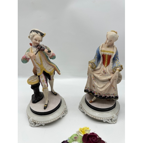 21 - Collection of vintage porcelain figurines + flower bouquets