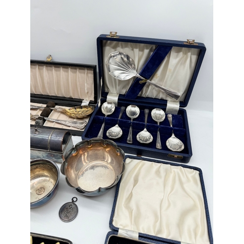 54 - Quantity of Silver plated cased cutlery + others plated items