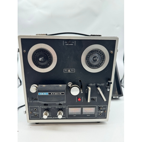 78 - Vintage Akai 1721L Reel to Reel