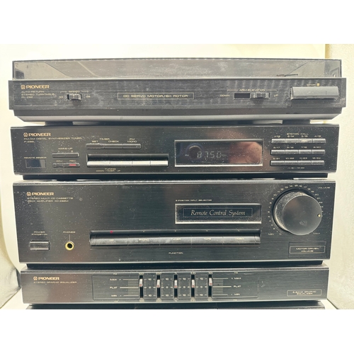 84 - Pioneer Separates Audio System