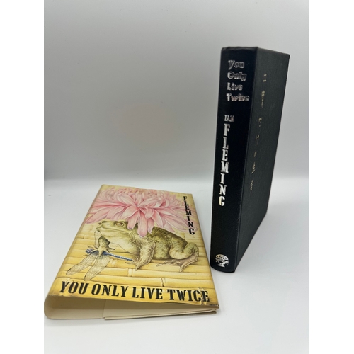 114 - Ian Fleming - James Bond - You Only Live Twice - 1st Edition 1964