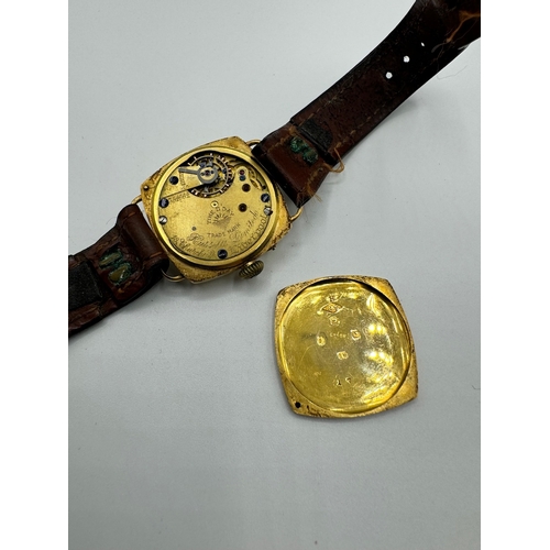 117 - 18ct Yellow Gold Cased Russells Limited Wristwatch c1920/30's