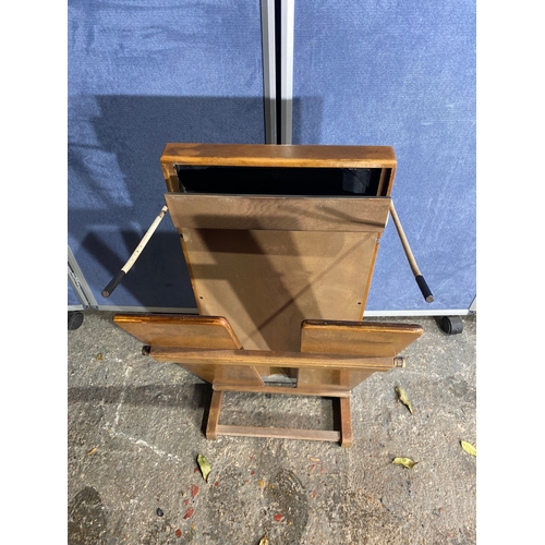 300 - Retro teak Corby trouser press