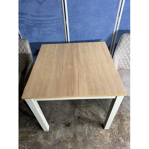 302 - Modern table and two chairs. 

Pease see images for all dimensions.