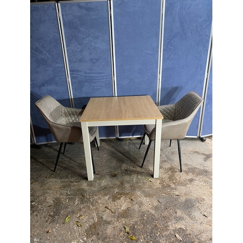 302 - Modern table and two chairs. 

Pease see images for all dimensions.