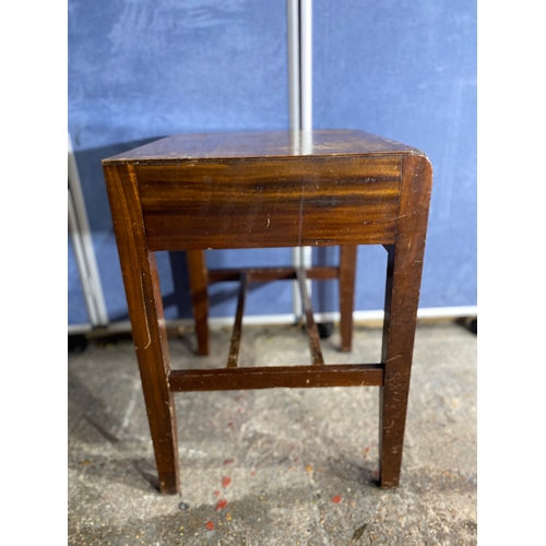 306 - Retro bedside table. 

Dimensions - 24