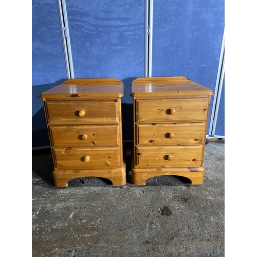 313 - A pair of pine bedside tables. 

Dimensions - 24