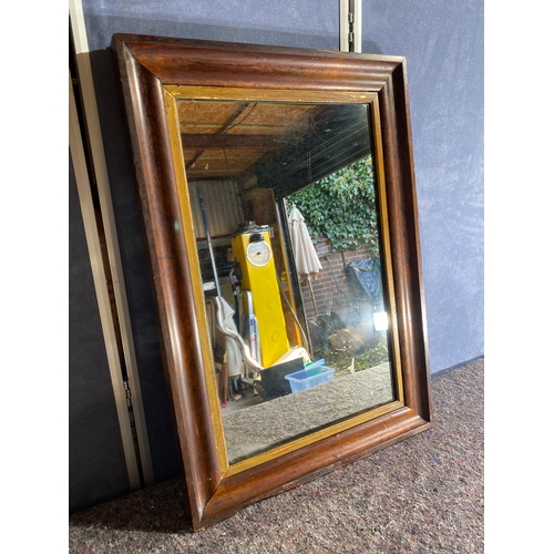 323 - Antique Mirror

Dimensions - 26