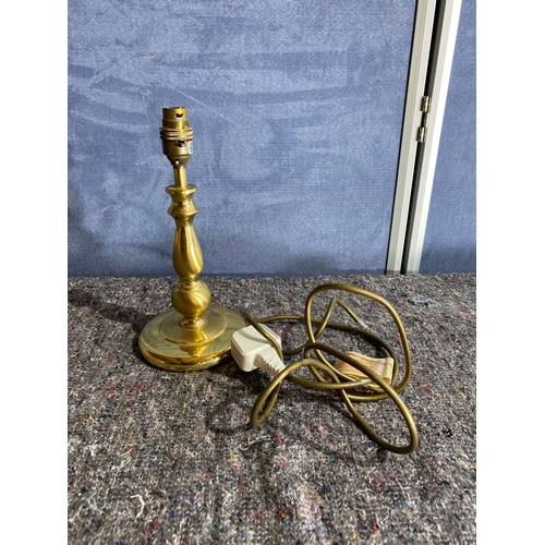 394 - Small brass BHS table top lamp.