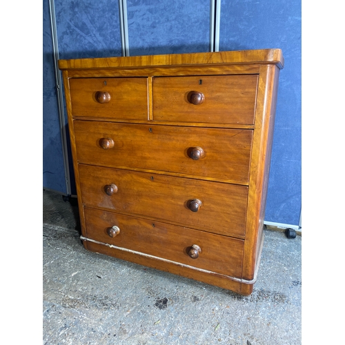 399 - Antique two over three chest of drawers

Dimensions - 42