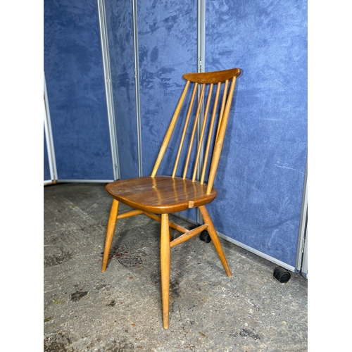 214 - Vintage Ercol goldsmith design dining chair. 

Dimensions - 16.5