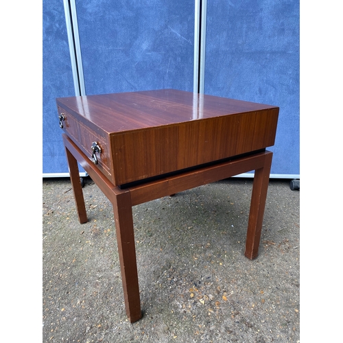 220 - Retro bedside table. 

Dimensions- 23.5