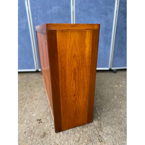 224 - Mid century teak glass from bookshelf/display cabinet.

Dimensions - 12