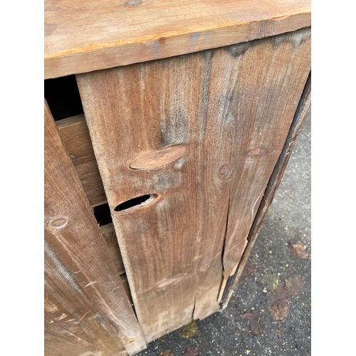 249 - Antique pine two over three chest of drawers. 

Dimensions - 36