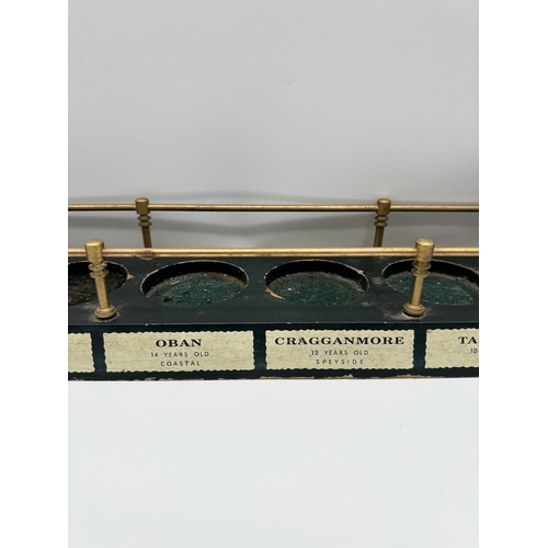 90 - Vintage Malt Plinth Whisky Display - 25