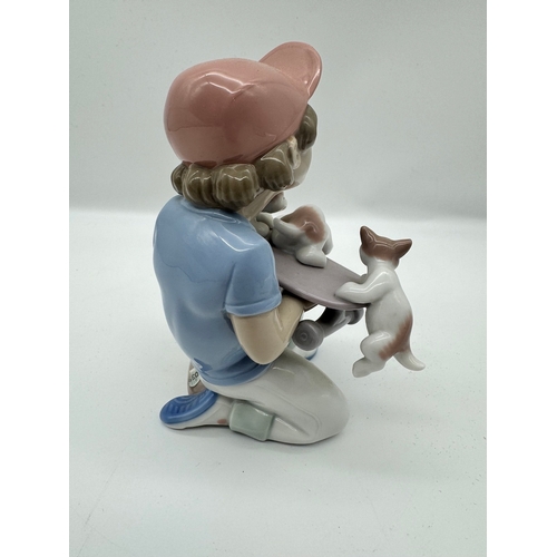 21 - Lladro 1994 Event Figurine 