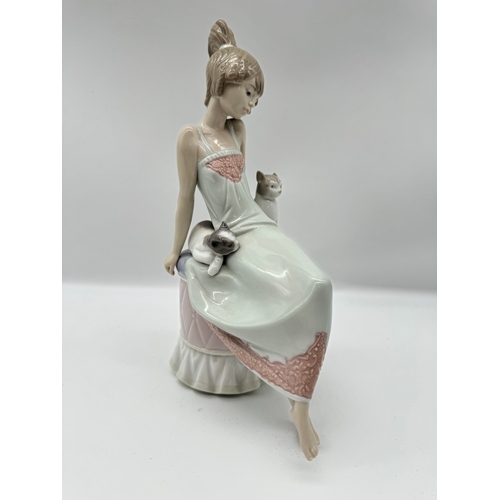 24 - VINTAGE LLADRO #5443 BEDTIME FIGURINE