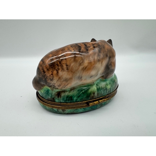 34 - Limoges Ginger Cat Trinket Box Peint Main