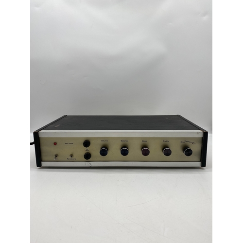 4 - Retro Alfa 100 Amplifier
